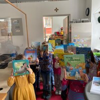 Besuch in der Bücherei 