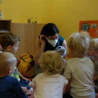 Besuch von Zahnärtzin Dr. Ina Wolf 